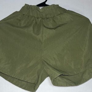Green Colorful Teen Shorts, Summer & Spring Shorts, 11-12Y Girl Clothing